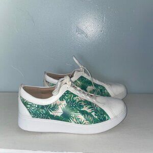 Fitflop Tennis Shoes/Loafer size 7.5